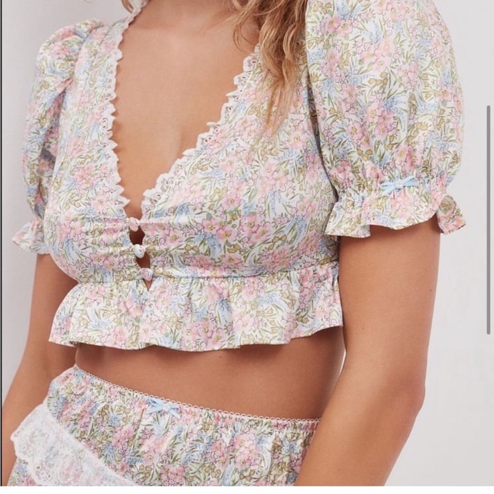 For love and lemons Farrah crop top